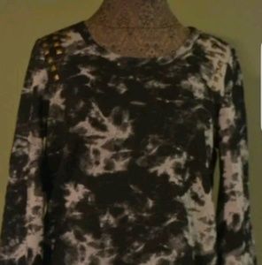 Hem & Thread Tie dye pull over sweater